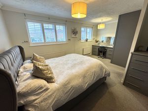 Photo 8- click for photo gallery